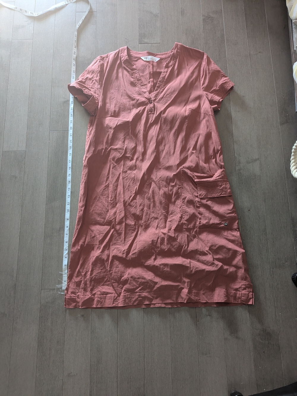 Figs Short-Sleeve Tunic Dress in Dusty Rose